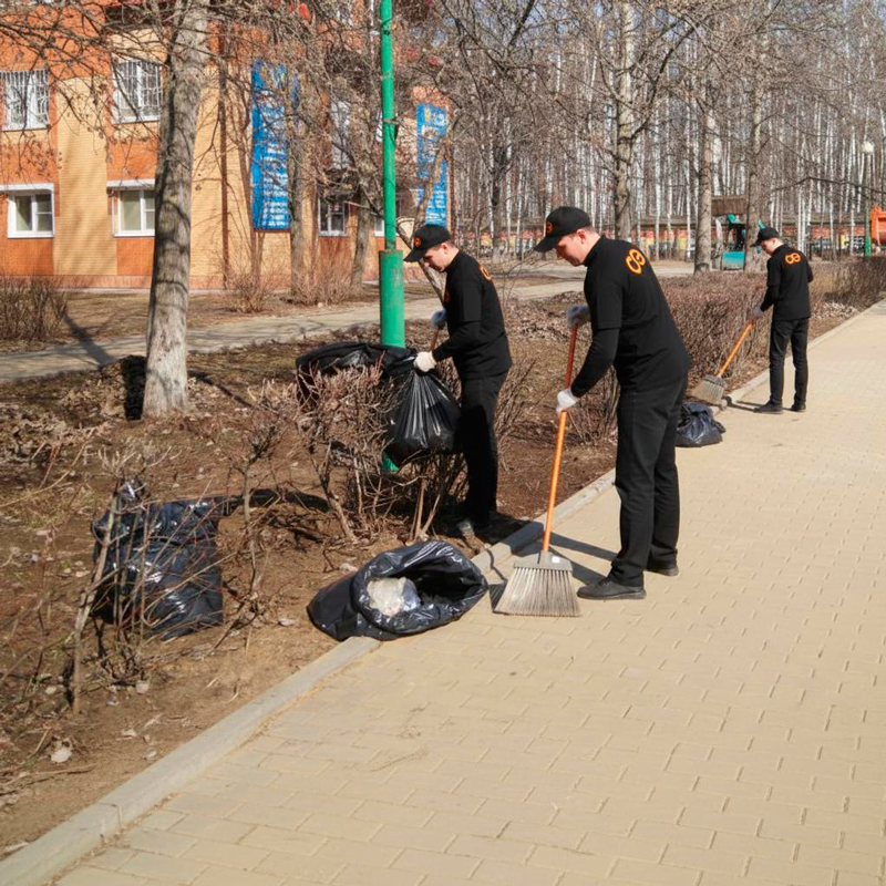 Уборка листьев в Белгороде